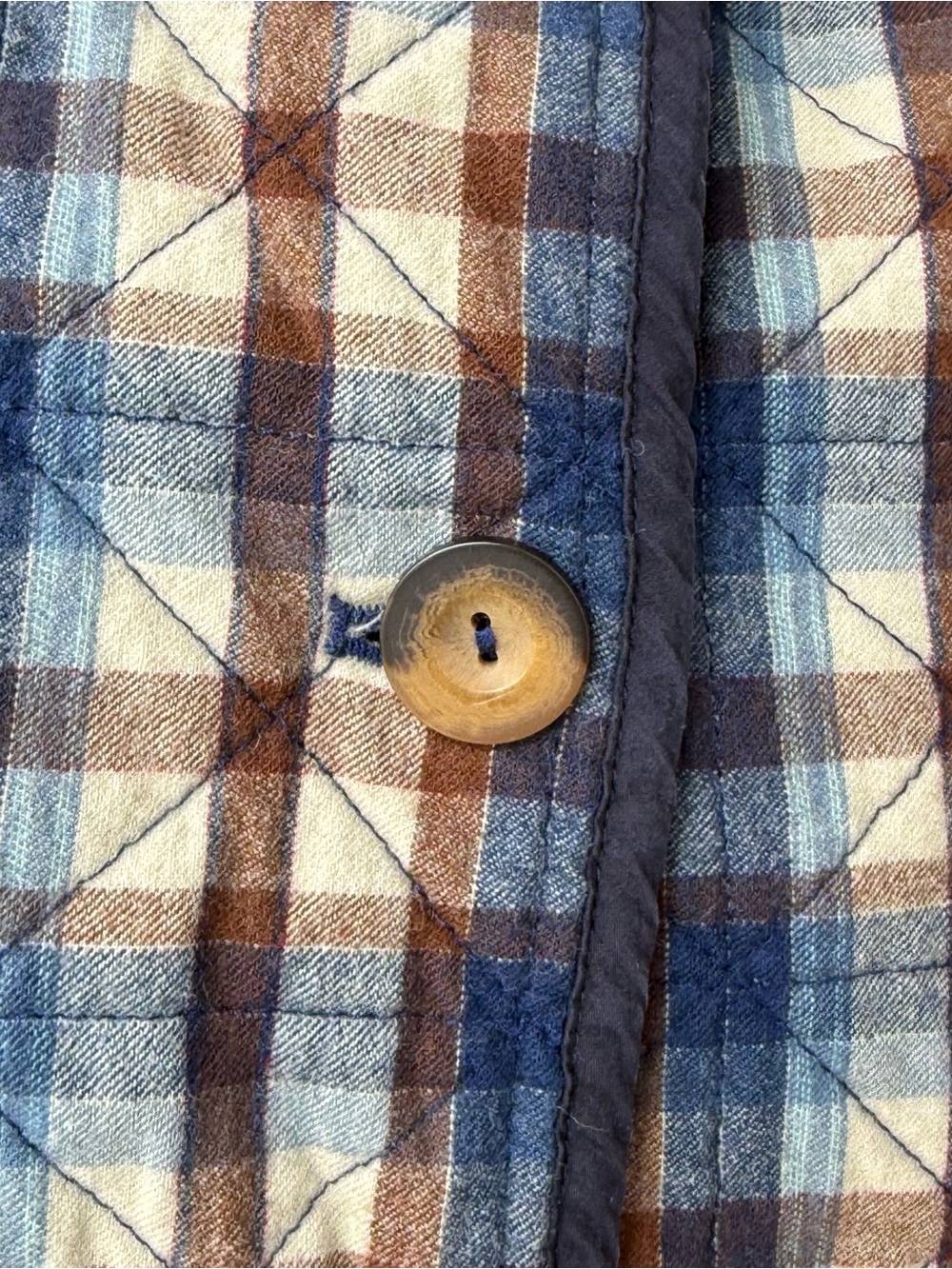 DOEN Sur Longline Jacket • Quilted Belleville Plaid in Navy, Brown & Cream - Picture 4 of 7